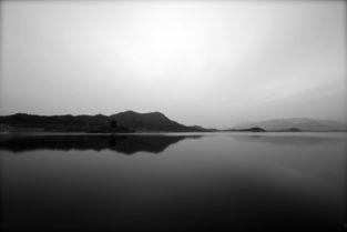 平静的湖在线观看,在线欣赏宁静湖光美景 第1张 平静的湖在线观看,在线欣赏宁静湖光美景 第1张